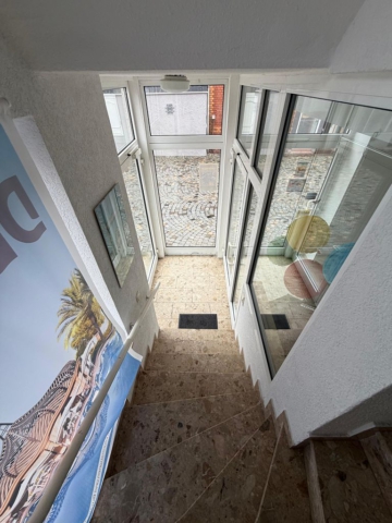 k-Treppenhaus Vorderhaus